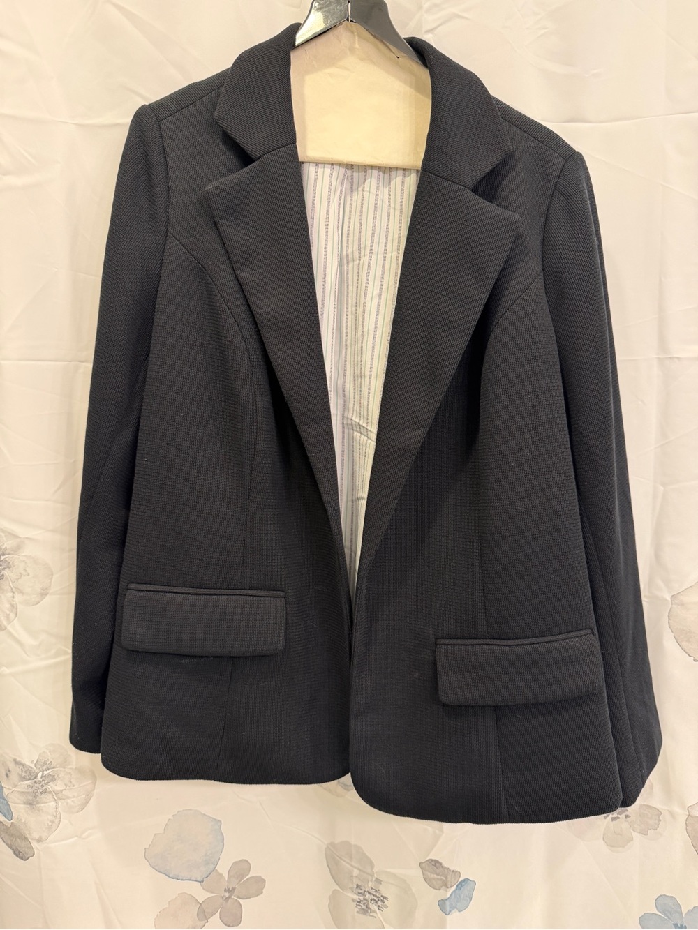 41 Hawthorn Black Classic Tailored Blazer